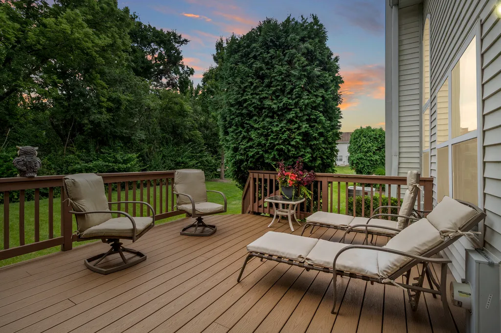 9237 Waterfall Glen Boulevard Darien IL 60561