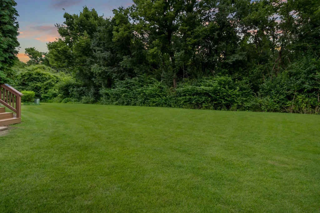 9237 Waterfall Glen Boulevard Darien IL 60561