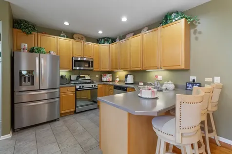 9237 Waterfall Glen Boulevard Darien IL 60561