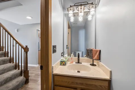 1430 South Pembroke Drive South Elgin IL 60177