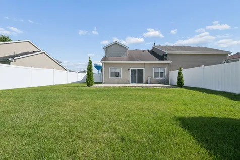 1430 South Pembroke Drive South Elgin IL 60177