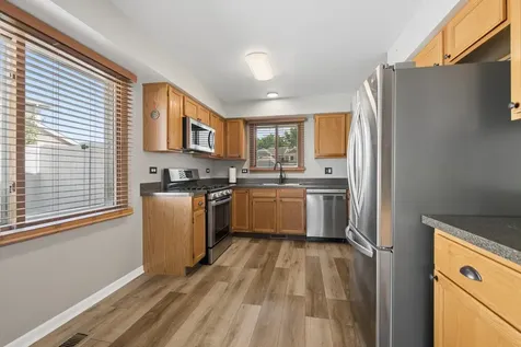 1430 South Pembroke Drive South Elgin IL 60177