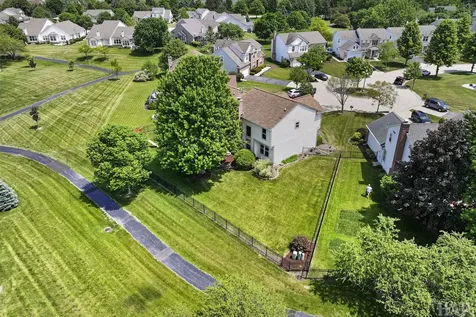 10 Hithergreen Court Algonquin IL 60102