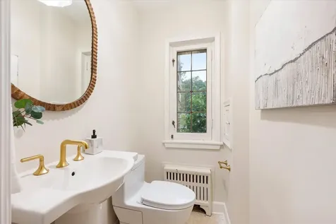 1123 Ashland Avenue River Forest IL 60305
