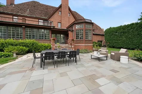 1123 Ashland Avenue River Forest IL 60305