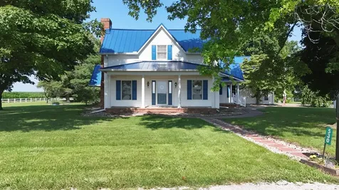 530 North County Road 2560 Road Newman IL 61942