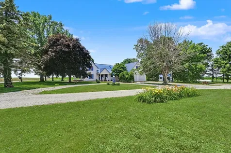 530 North County Road 2560 Road Newman IL 61942