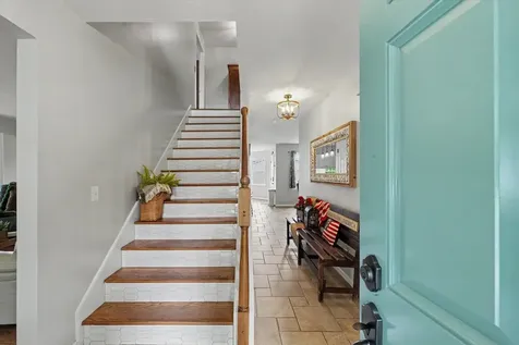 502 Northridge Drive Mahomet IL 61853