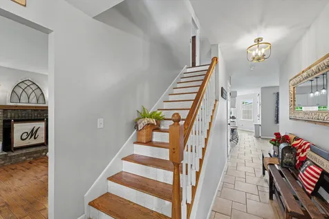 502 Northridge Drive Mahomet IL 61853