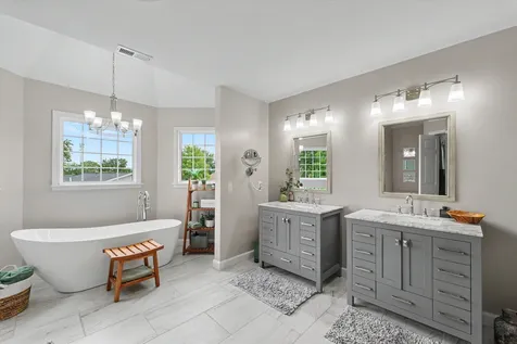 502 Northridge Drive Mahomet IL 61853