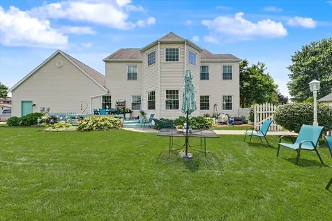 502 Northridge Drive Mahomet IL 61853