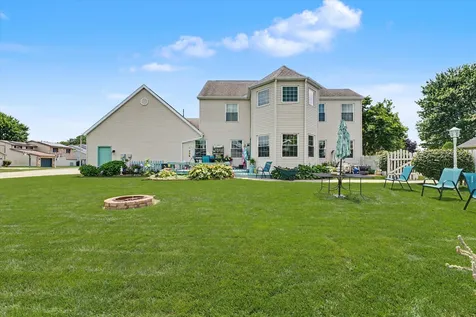 502 Northridge Drive Mahomet IL 61853