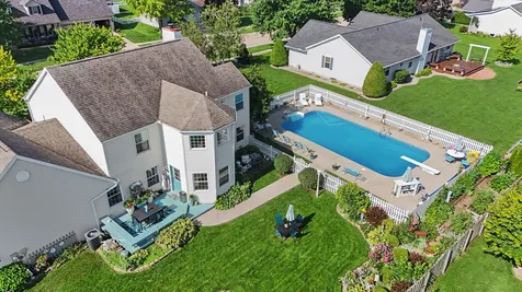 502 Northridge Drive Mahomet IL 61853