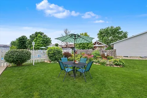 502 Northridge Drive Mahomet IL 61853