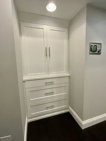 1290 North Western Avenue Lake Forest IL 60045