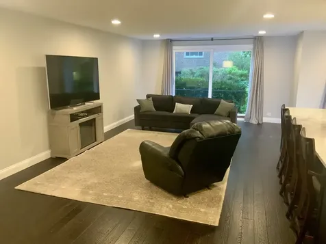 1290 North Western Avenue Lake Forest IL 60045