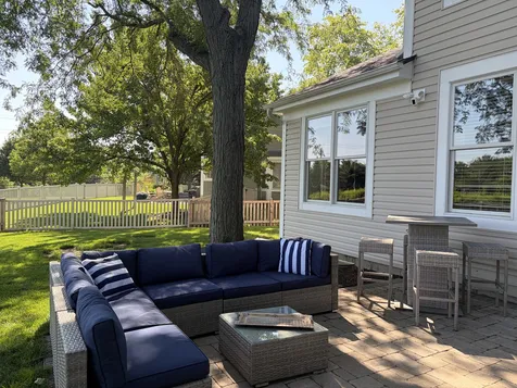 1724 Dorchester Court Mundelein IL 60060