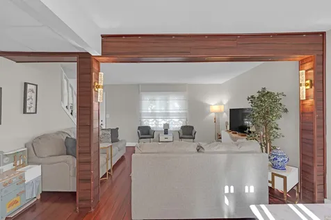 8820 Palisades Road Burr Ridge IL 60527