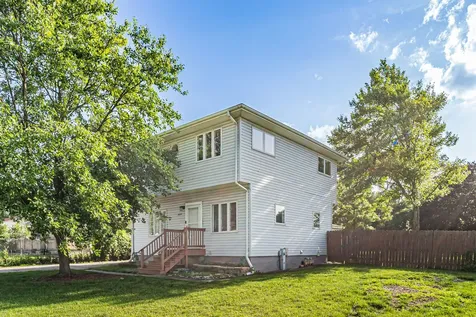 8820 Palisades Road Burr Ridge IL 60527