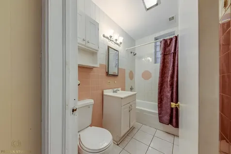 1012 South Oakley Boulevard Chicago IL 60612