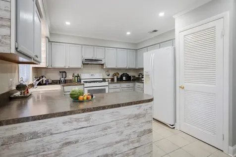 2545 North 72nd Court Elmwood Park IL 60707