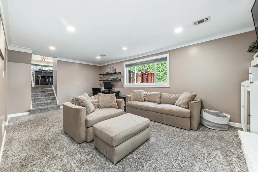2422 Chippewa Court Lisle IL 60532