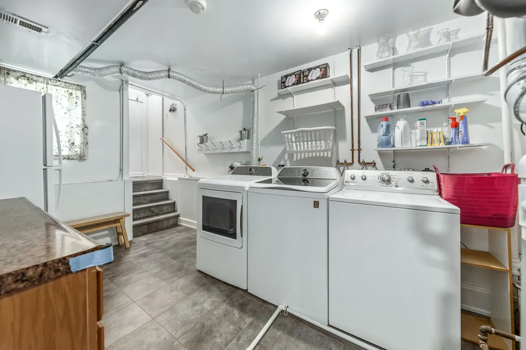 2422 Chippewa Court Lisle IL 60532
