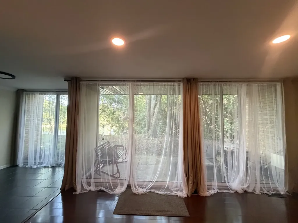 6023 Forest View Road Lisle IL 60532