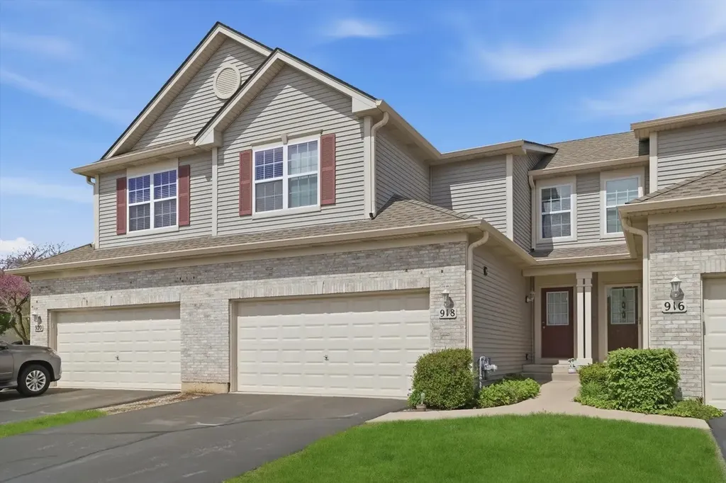 918 Oak Ridge Boulevard Elgin IL 60120