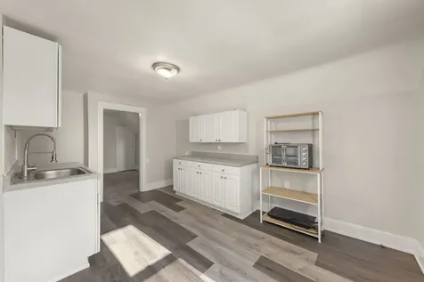 617 South 4th Street Aurora IL 60505