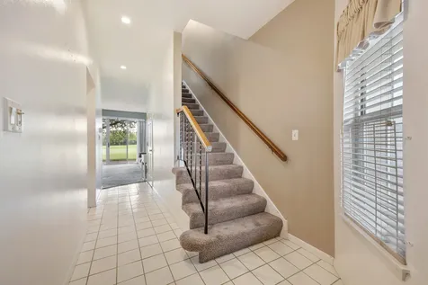 121 Golfview Drive Glendale Heights IL 60139
