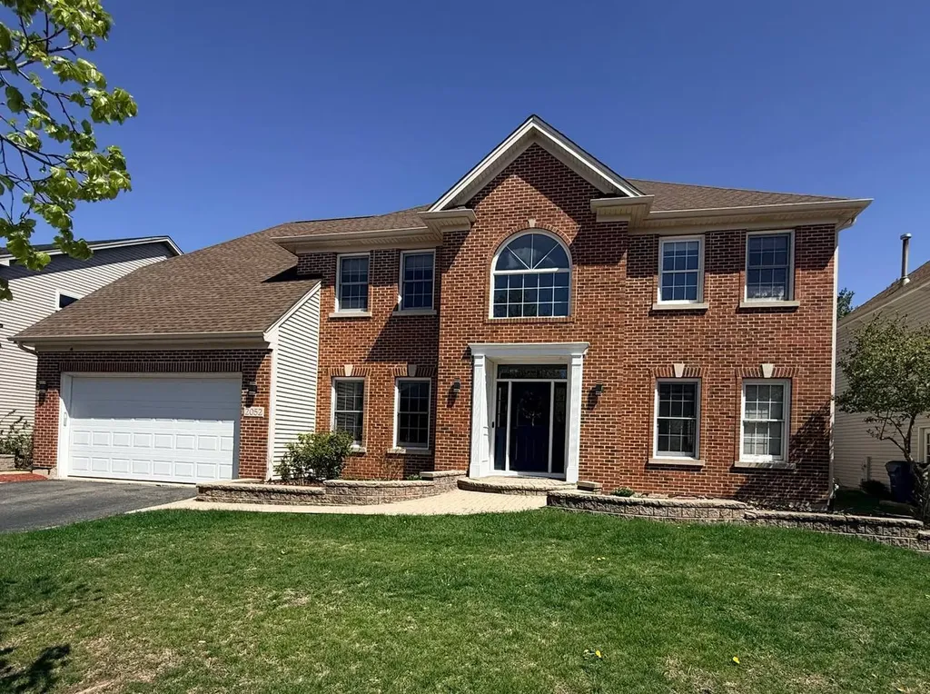 2052 Gardner Circle E Aurora IL 60503