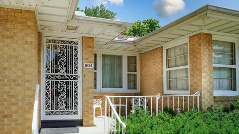 804 West White Street Champaign IL 61820