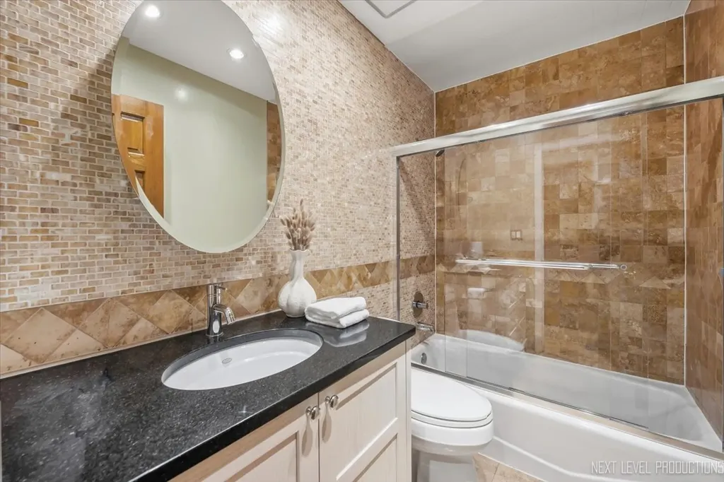 6036 Mill Bridge Lane Lisle IL 60532