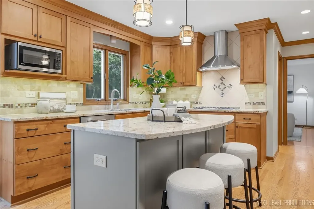 6036 Mill Bridge Lane Lisle IL 60532
