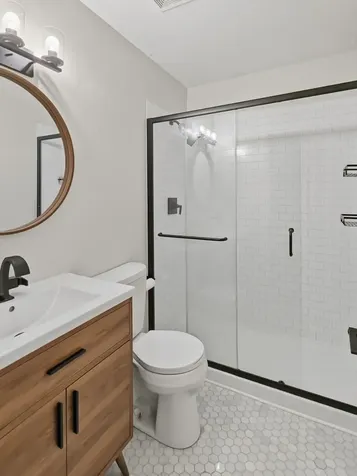 1612 West Farwell Avenue Chicago IL 60626