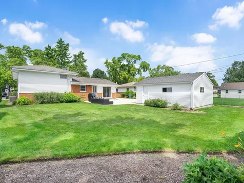 31 North Forrest Avenue Arlington Heights IL 60004