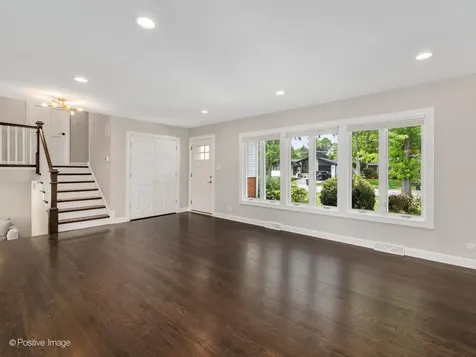 31 North Forrest Avenue Arlington Heights IL 60004