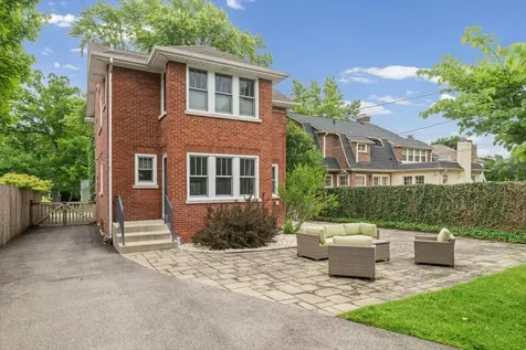 198 Wildwood Road Lake Forest IL 60045