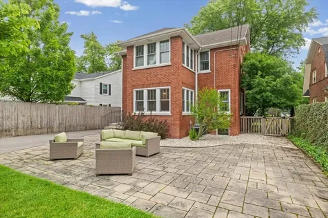 198 Wildwood Road Lake Forest IL 60045