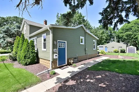 116 South River Street Montgomery IL 60538