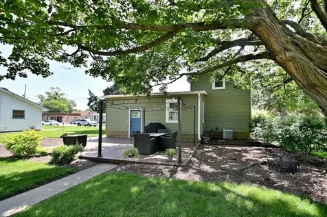 116 South River Street Montgomery IL 60538