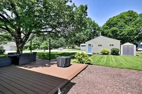 116 South River Street Montgomery IL 60538
