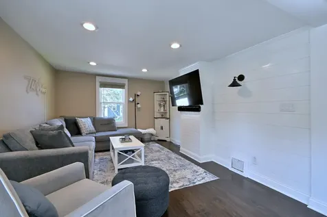 116 South River Street Montgomery IL 60538