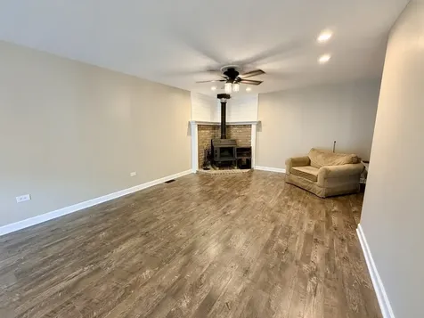 11820 South Avers Avenue Alsip IL 60803