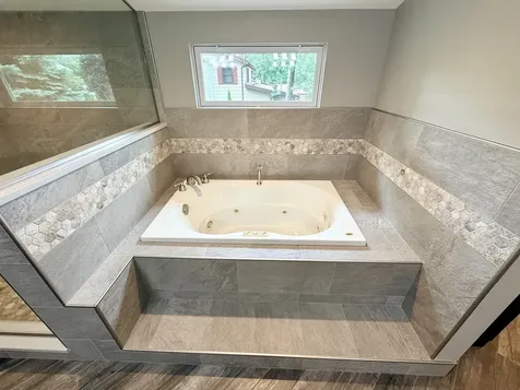 11820 South Avers Avenue Alsip IL 60803