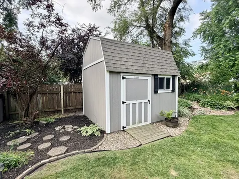 11820 South Avers Avenue Alsip IL 60803