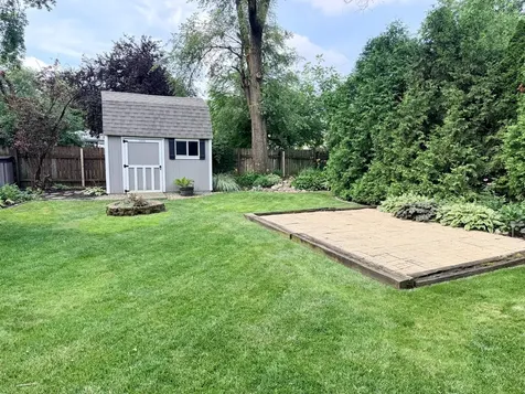 11820 South Avers Avenue Alsip IL 60803
