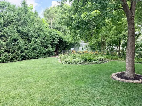 11820 South Avers Avenue Alsip IL 60803