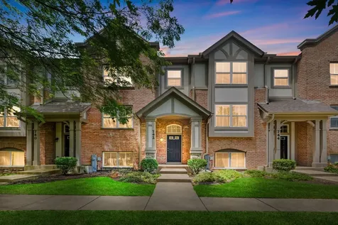 742 June Terrace Lake Zurich IL 60047